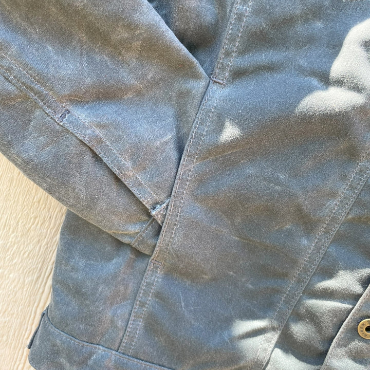 Pocket in grey wax rider coat lined